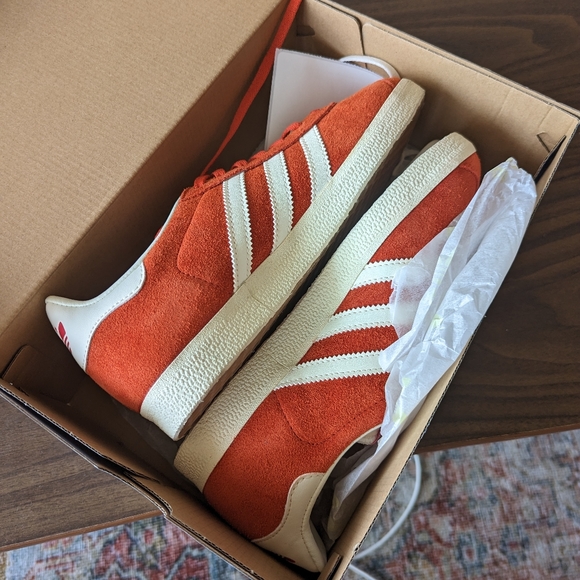 Adidas Gazelle Preloved Red, Off white - Picture 6 of 7